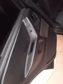 جيب شيروكي للبيع 2002