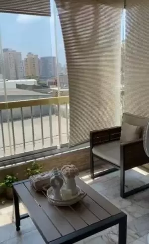 شقة في بيروت كورنيش المزرعة للبيع