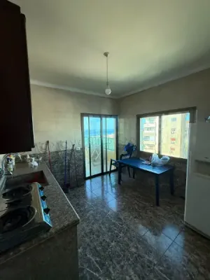 شقة على الكورنيش البحري في صيدا كاشفه للمدينة بمطل خيالي شقة على الكورنيش البحري في صيدا كاشفه للمدينة بمطل خيالي