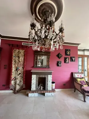 شقة مميزة  190م² طابق عالي على ساقية الجنزير للبيع